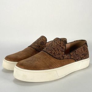 Volatile Rosecrans Slip-On Shoes W's 9 US Brown Tooled Faux Leather
